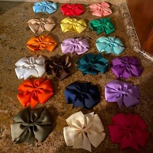 Boutique 20 Sweet New hair bows with alligator clip for toddler custom